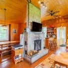All Season Cottage On The Lake - Cozy House Rental