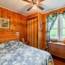 All Season Cottage On The Lake - Cozy House Rental