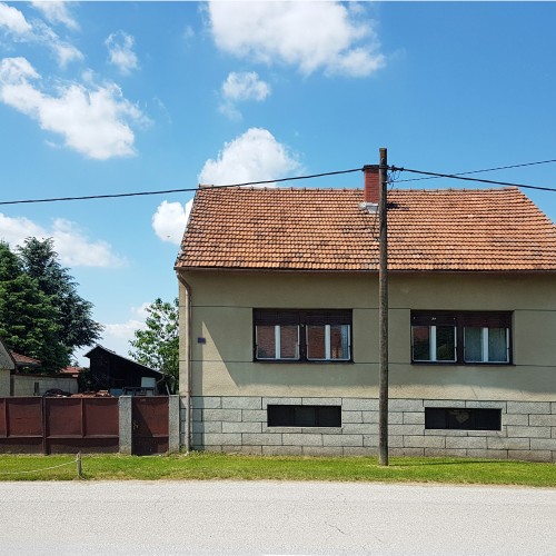 The Horror or Idyll House from the 60s' Socialism?