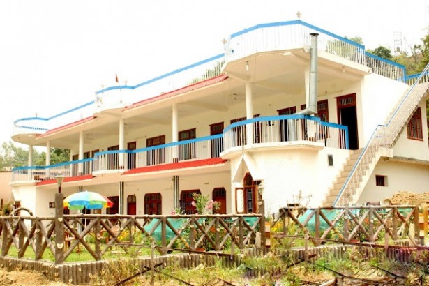 Chintpurni Village Resort