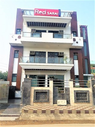 Red Sarai by Jassritha Hotels