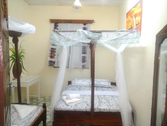 Mama Natalia Upstairs - Room with two beds
