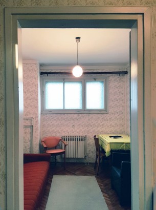The Horror or Idyll House from the 60s' Socialism? - The Complete Main Floor of the House