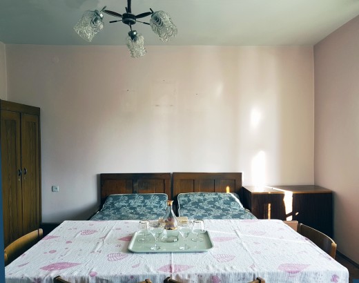 The Horror or Idyll House from the 60s' Socialism? - The Complete Main Floor of the House