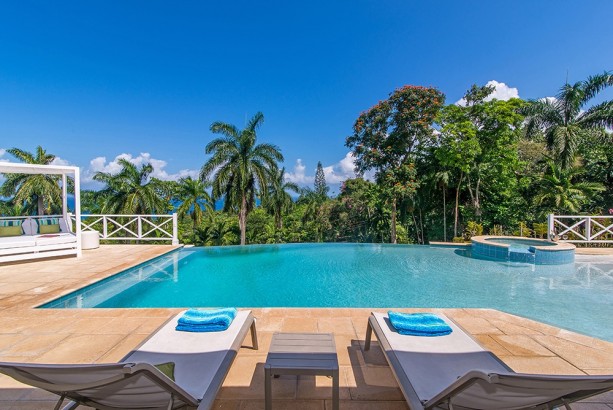 Villa Allamanda