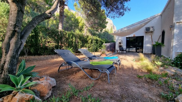 Finca Robusto - Naturistische B&B - Kamer Carmen (inclusief ontbijt)