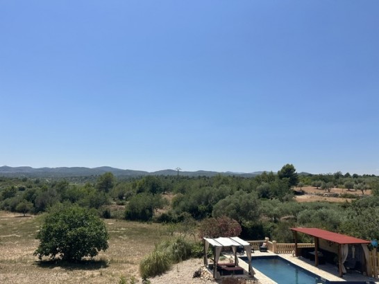 Vila Girasoles